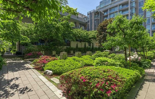901 1616 Columbia Street False Creek