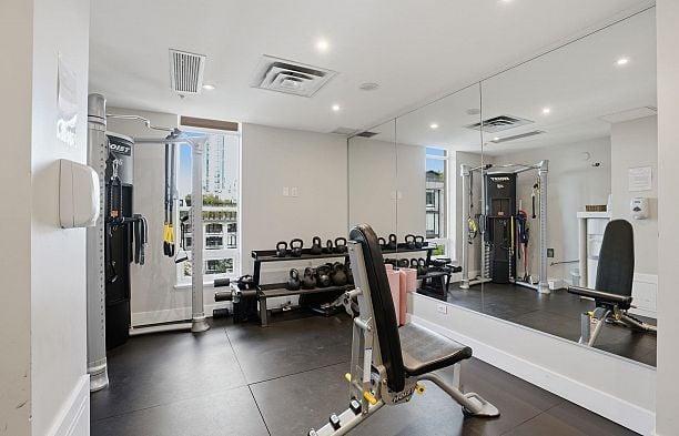 1260 Richards Street Yaletown