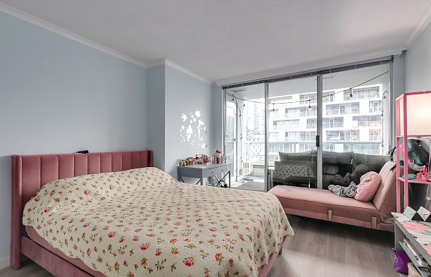 1401 1500 Howe Street Yaletown