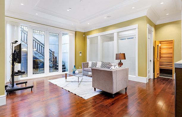 5826 Angus Drive South Granville