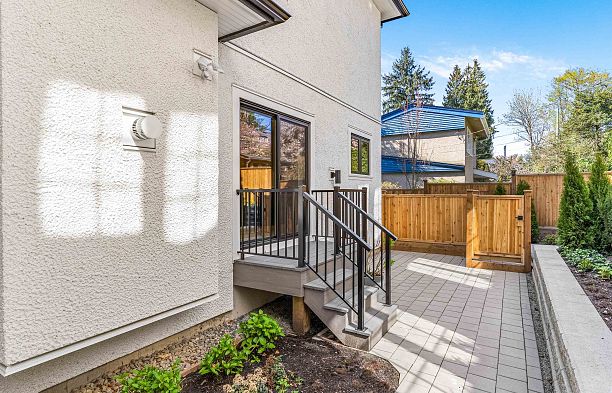 2 4088 Maple Crescent Quilchena