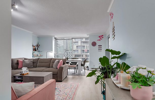1401 1500 Howe Street Yaletown