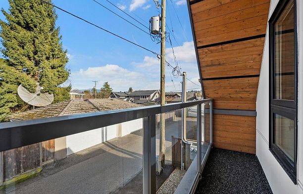 1135 W 33rd Avenue Shaughnessy