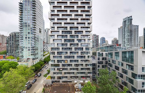 1401 1500 Howe Street Yaletown