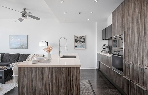 901 1616 Columbia Street False Creek