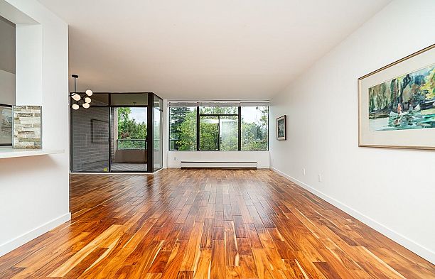 309 2101 Mcmullen Avenue Quilchena