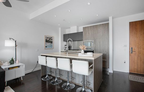 901 1616 Columbia Street False Creek