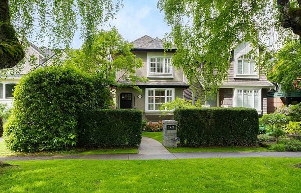 4275 W 14th Avenue Point Grey
