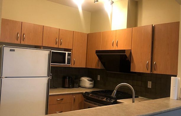 412 995 W 59th Avenue South Cambie