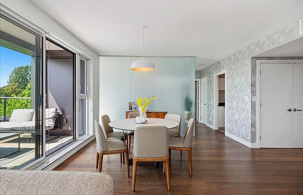 506 7228 Adera Street South Granville