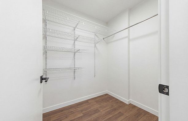 1807 583 Beach Crescent Yaletown