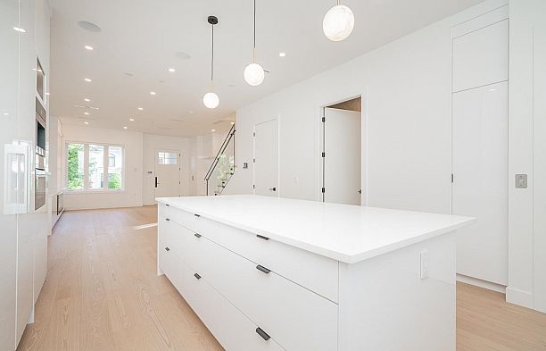 2621 Mcbain Avenue Quilchena