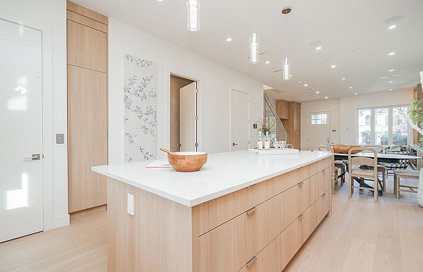 2623 Mcbain Avenue Quilchena