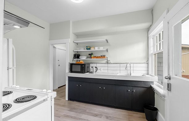 3425 W 8th Avenue Kitsilano