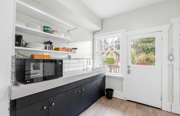 3425 W 8th Avenue Kitsilano