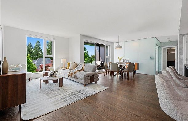 506 7228 Adera Street South Granville