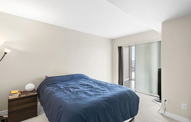 2705 1323 Homer Street Yaletown