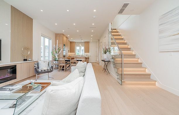 2623 Mcbain Avenue Quilchena