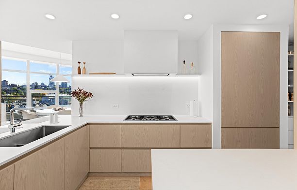 701 628 Kinghorne Mews Yaletown