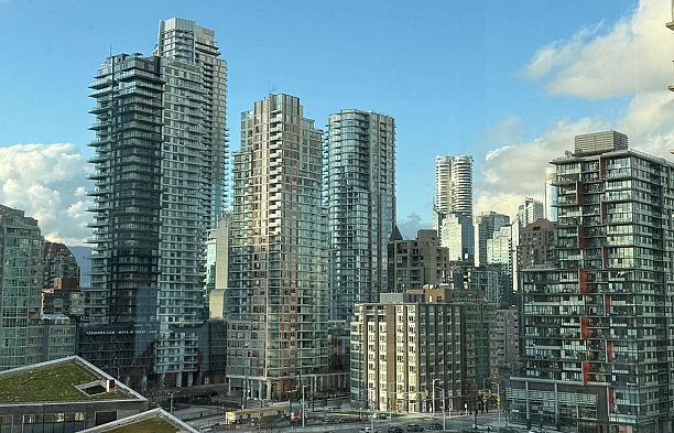 1807 583 Beach Crescent Yaletown