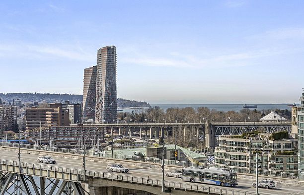 1807 583 Beach Crescent Yaletown