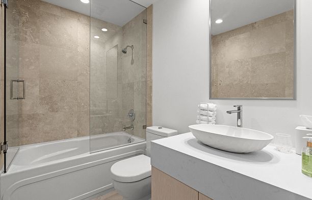 701 628 Kinghorne Mews Yaletown