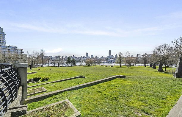 1807 583 Beach Crescent Yaletown