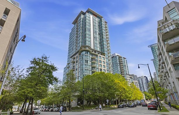 1703 590 Nicola Street Coal Harbour
