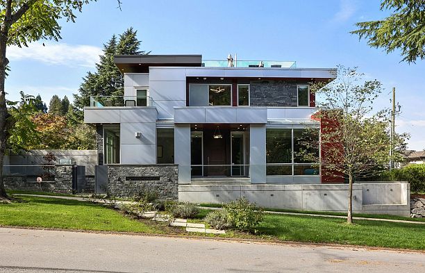 1909 Discovery Street Point Grey