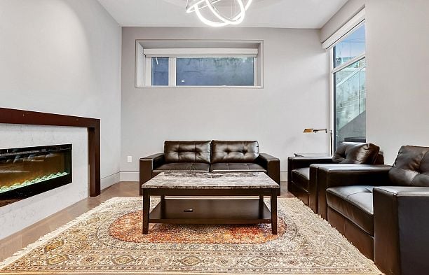 1909 Discovery Street Point Grey