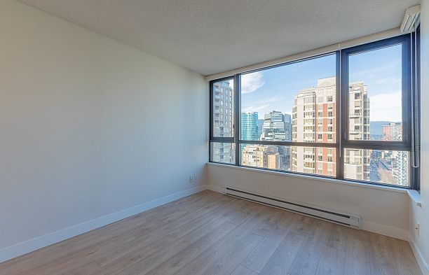 2501 909 Mainland Street Yaletown