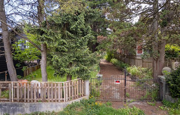 357 E 33rd Avenue Main