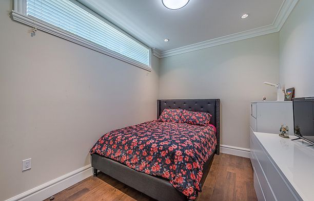 2507 W King Edward Avenue Arbutus