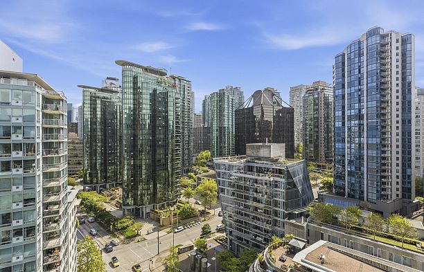 1703 590 Nicola Street Coal Harbour