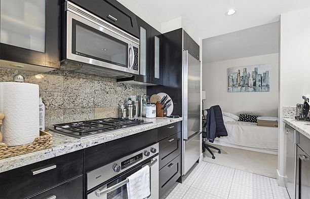 1703 590 Nicola Street Coal Harbour