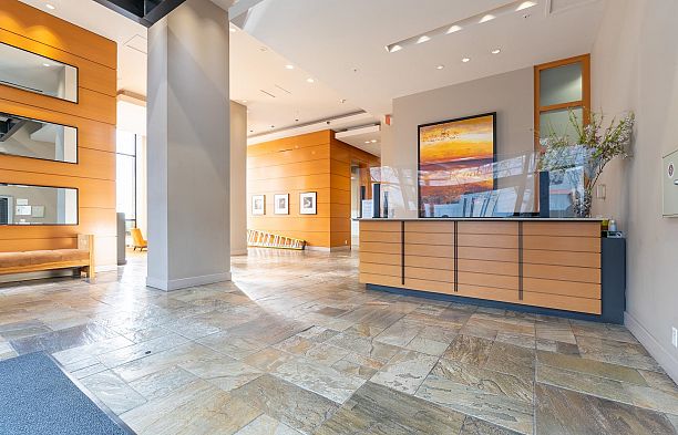 2501 909 Mainland Street Yaletown
