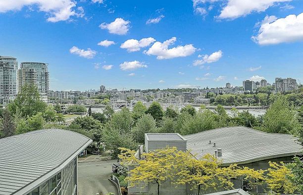 601 1408 Strathmore Mews Yaletown