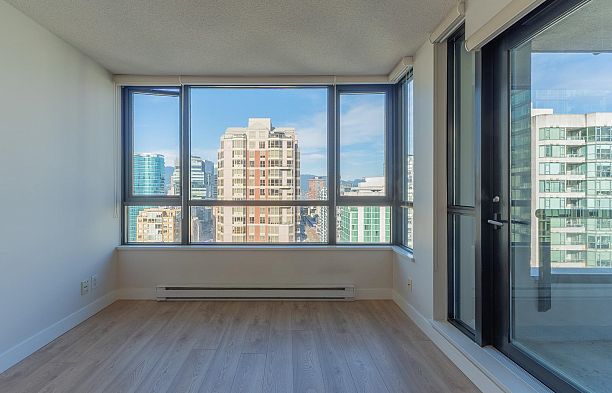 2501 909 Mainland Street Yaletown