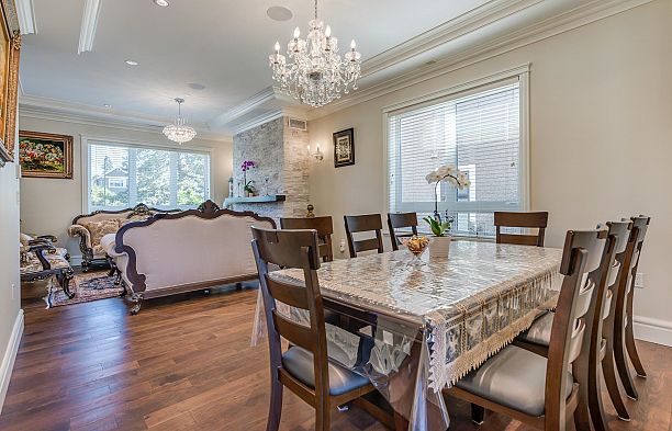 2507 W King Edward Avenue Arbutus