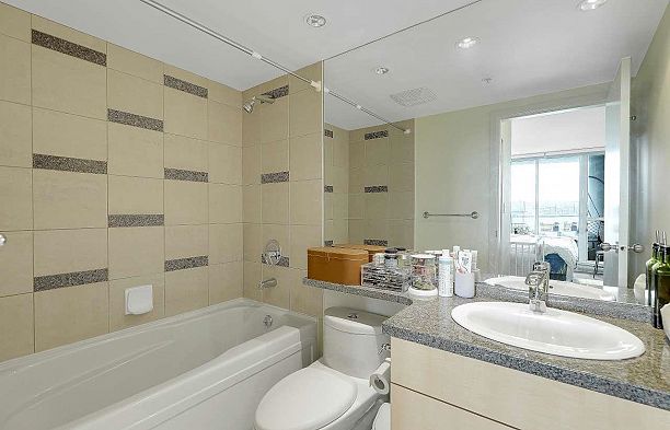 601 1408 Strathmore Mews Yaletown