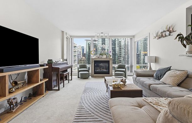 1703 590 Nicola Street Coal Harbour