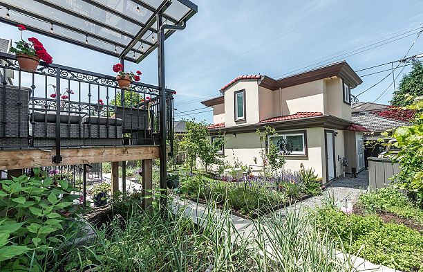 2507 W King Edward Avenue Arbutus