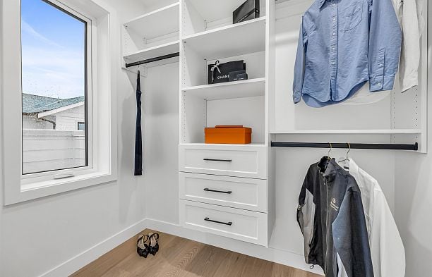 1012 W 52nd Avenue South Granville