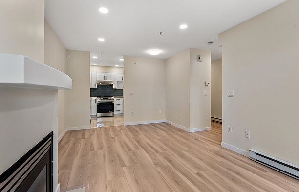 3138 W 4th Avenue Kitsilano