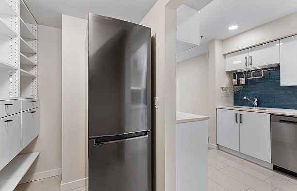 3138 W 4th Avenue Kitsilano