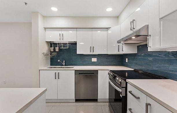 3138 W 4th Avenue Kitsilano