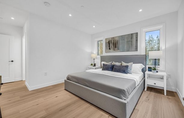 1012 W 52nd Avenue South Granville
