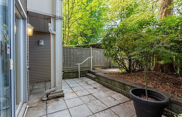 3138 W 4th Avenue Kitsilano