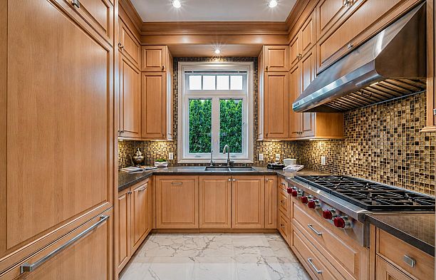 5755 Angus Drive South Granville