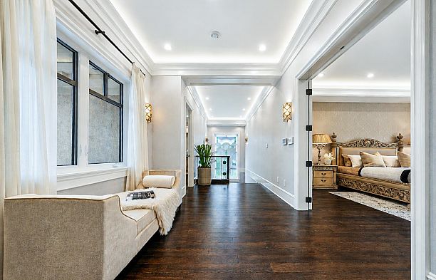 5755 Angus Drive South Granville